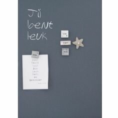 Magneetbord krijtbord magnetisch. 1 mm dik, op HPL basis. (formica)