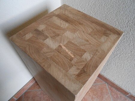 Massief eiken houten sokkel / zuil / pilaar