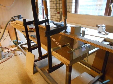 Massief eiken houten sokkel / zuil / pilaar