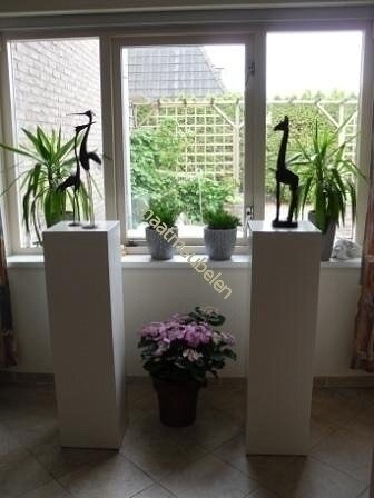 800 x800 mm onbehandelde blanke MDF zuil, sokkel, schilderklaar