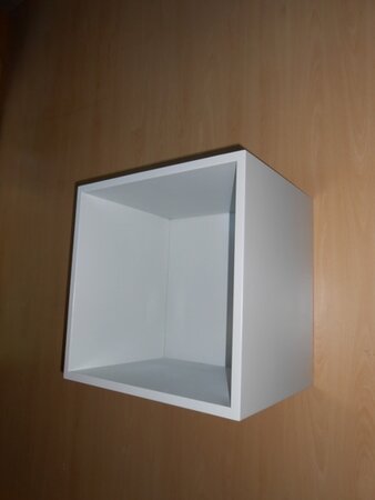 Hangende Kubus van MDF elke afmeting leverbaar kies uw afmeting.