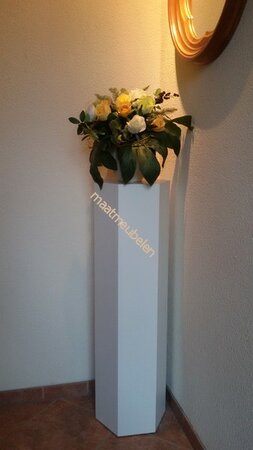  Zes -vijf- acht hoekige decoratieve zuil / sokkel / pilaar op kleur gelakt kies uw afmeting.